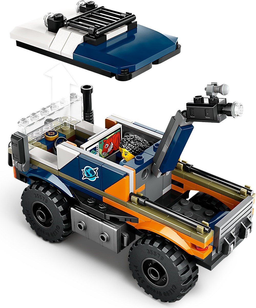 Zdjęcie galerii dla zestawu klocki LEGO 60426 City Terenówka badacza dżungli Johnny Thunder Adventures