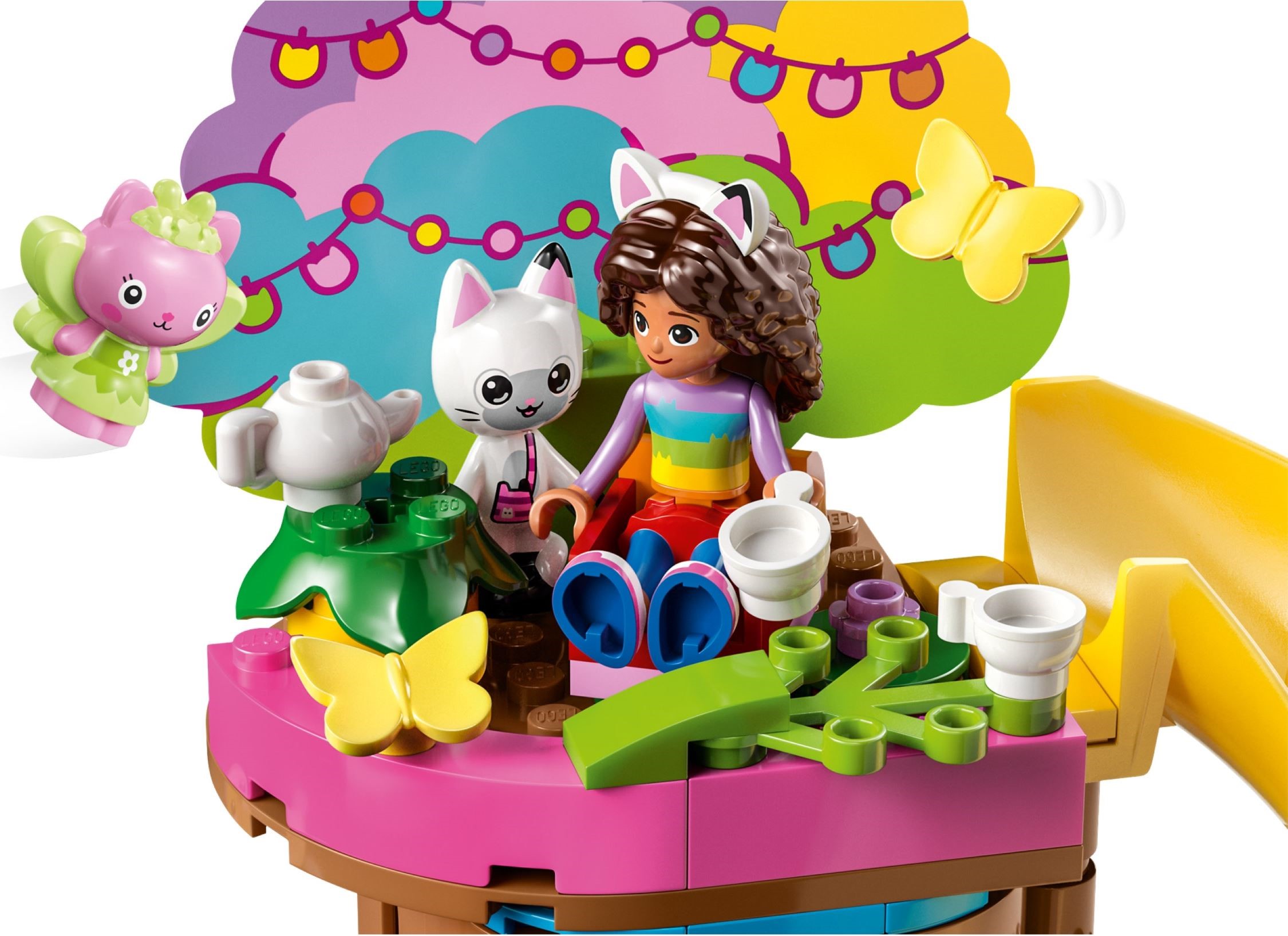 Zdjęcie galerii dla zestawu klocki LEGO Koci domek Gabi 10787 Wróżkowe przyjęcie w ogrodzie